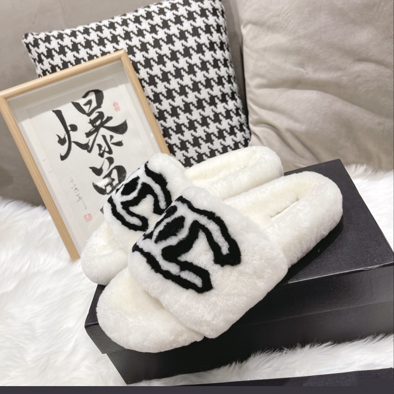 Ch*el slippers